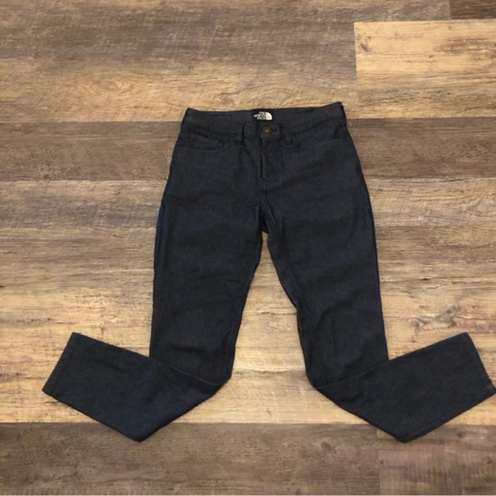 North Face Jeans Women’s Size 0 EUC